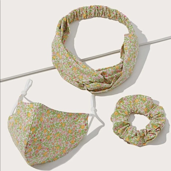 Accessories - NWT 3pc Floral Face Mask & Scrunchie/Headband Set